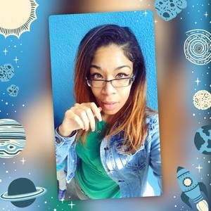 Meet your Posher, Raeone